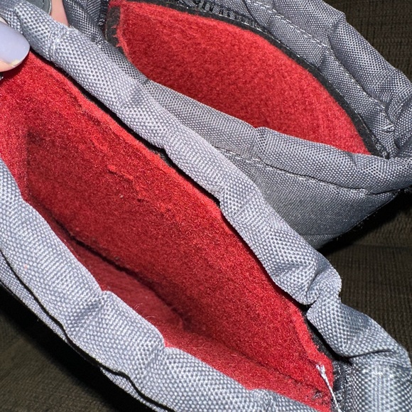 Kamik Snow Boots - Gray/Black Size 7 - Picture 4 of 7